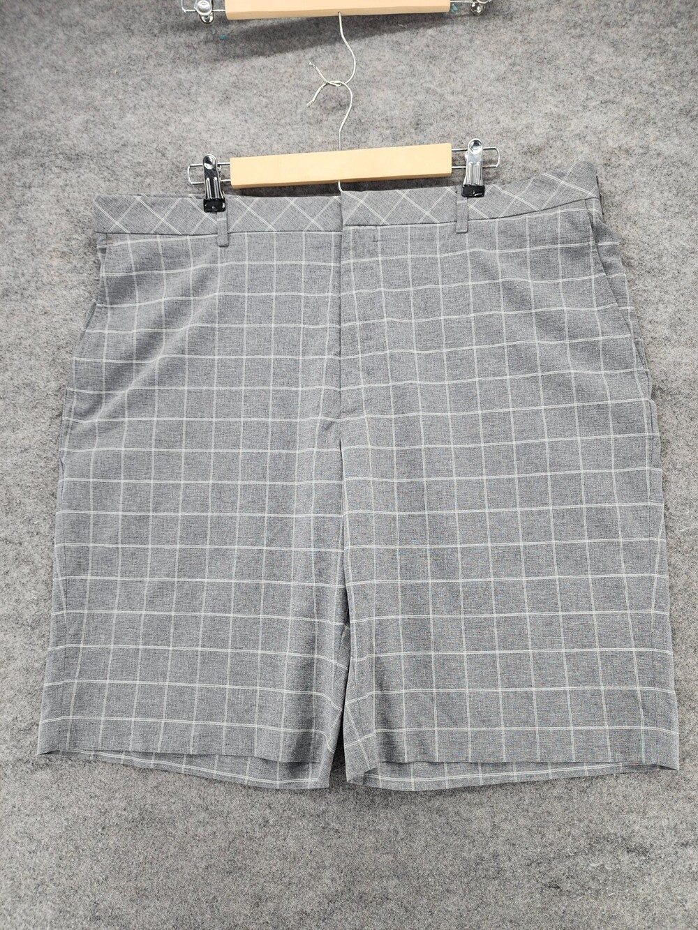 Walter Hagen Golf Shorts Mens 40 Gray Check Performance High Rise